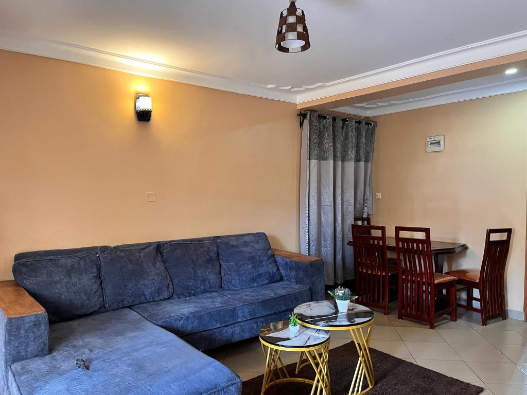 Χώρος καθιστικού στο Flo Mcc