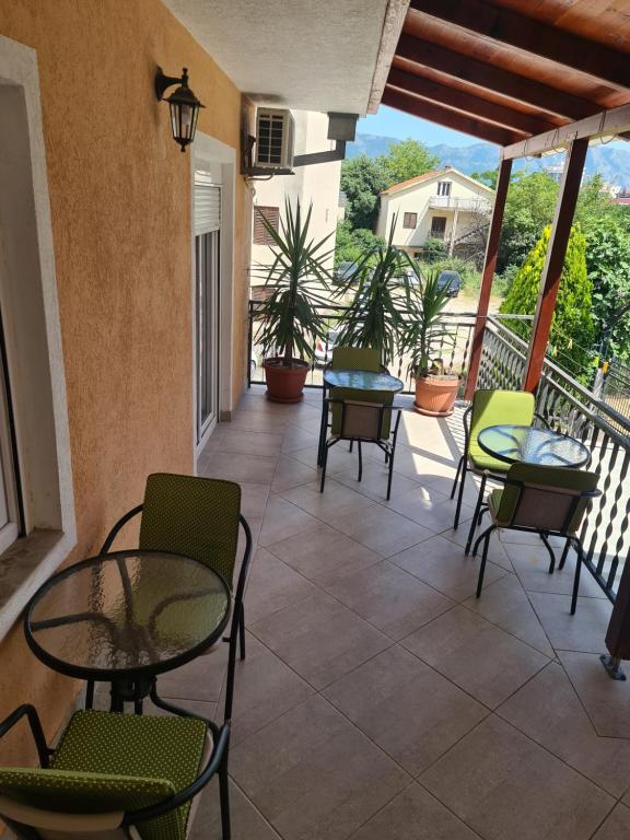 Uma varanda ou terraço em Sobe Nedović