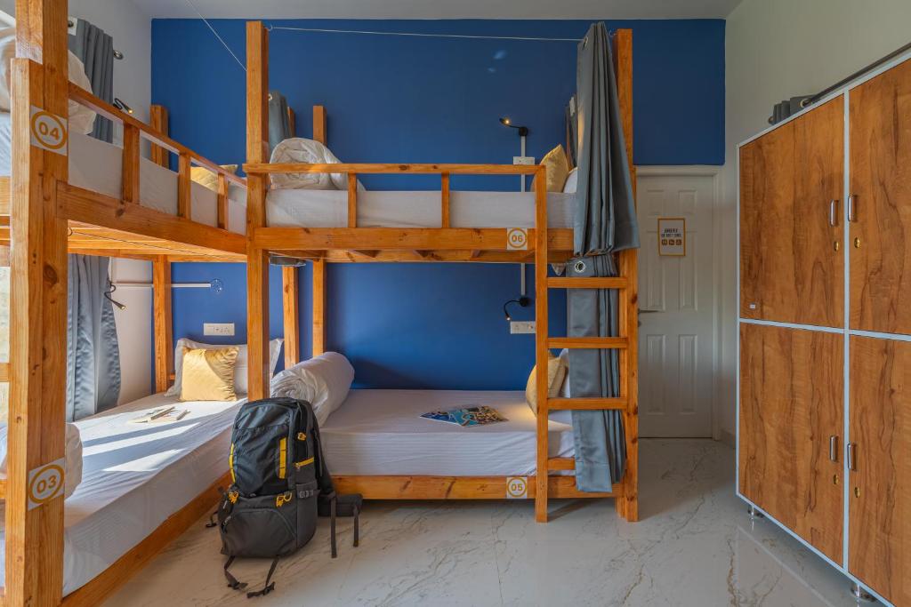 Postel nebo postele na pokoji v ubytování The Social Stays Bir formerly ArtBuzz