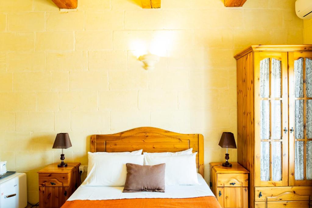 Narcisa Farmhouse - 1