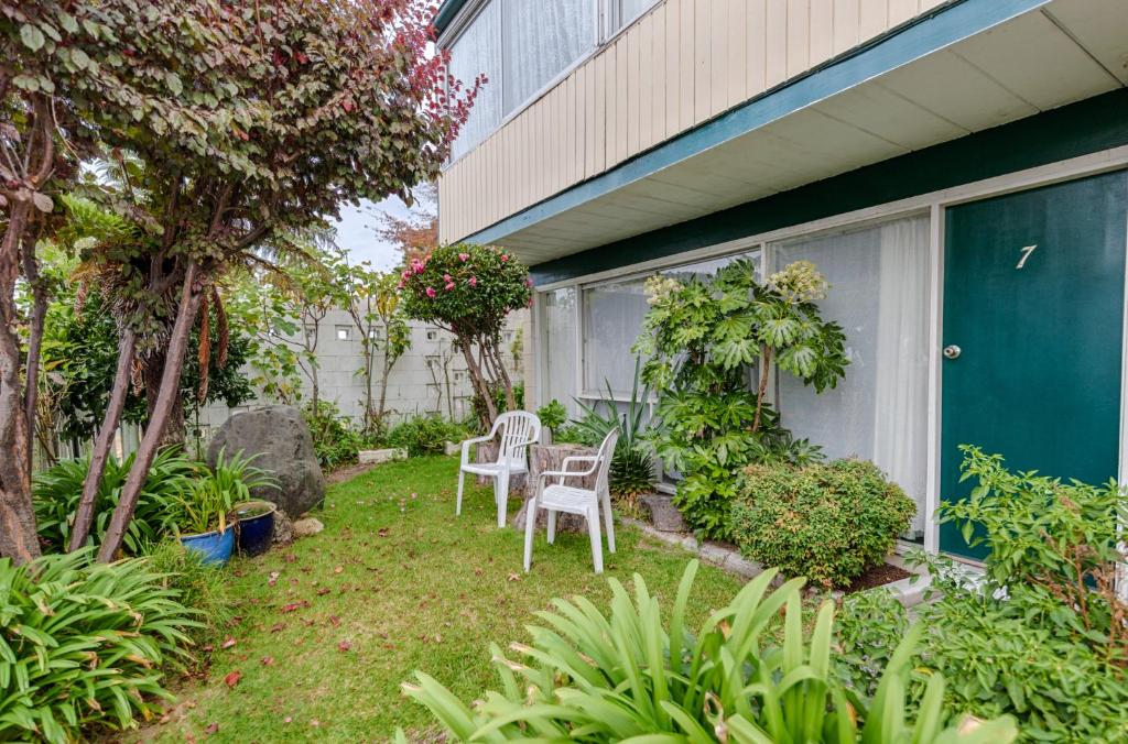 Aaryn Court Motel - Resim 20