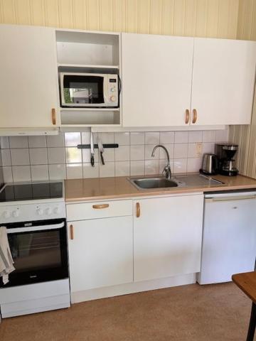 Bredsands camping och bad- Bredsandsstugor