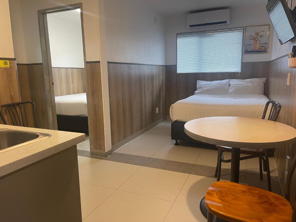 Conway Motel Manukau - Resim 35