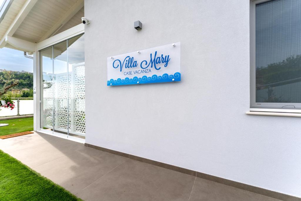 Villa Mary Pool - Three-Bedroom Apartment With Ocean View