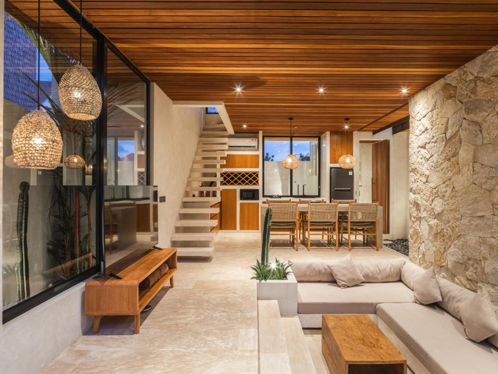 Blacksand Villas Echo Beach Canggu - 15