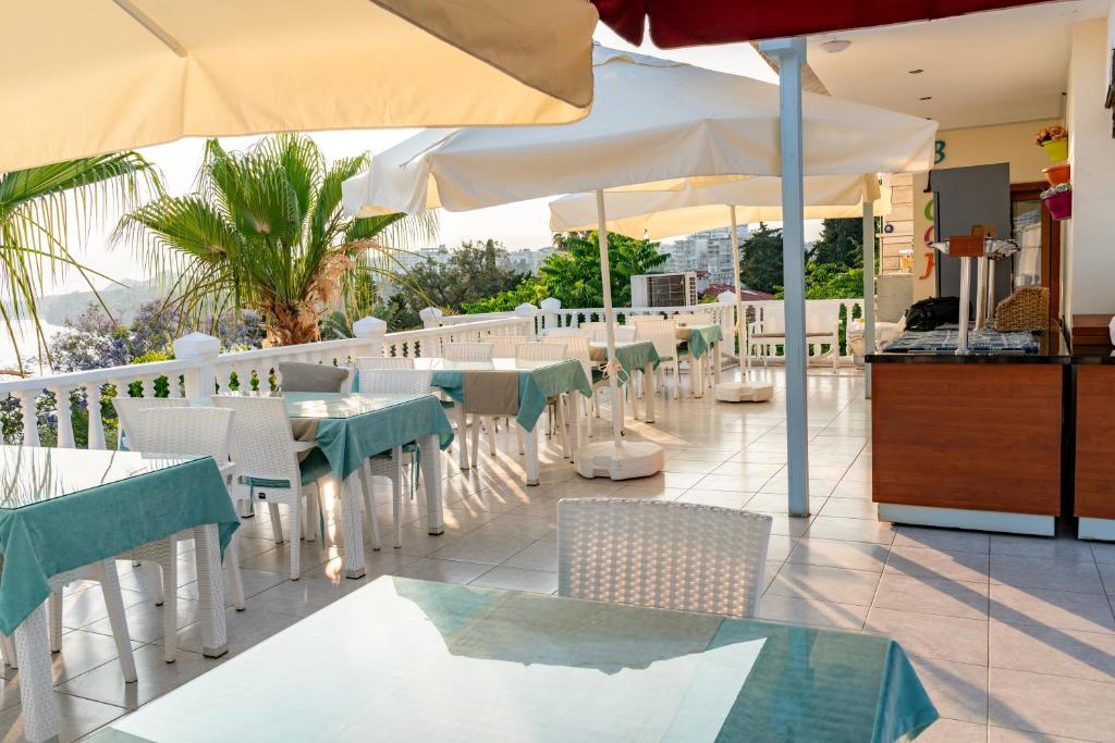 Bacchus Pension - 12