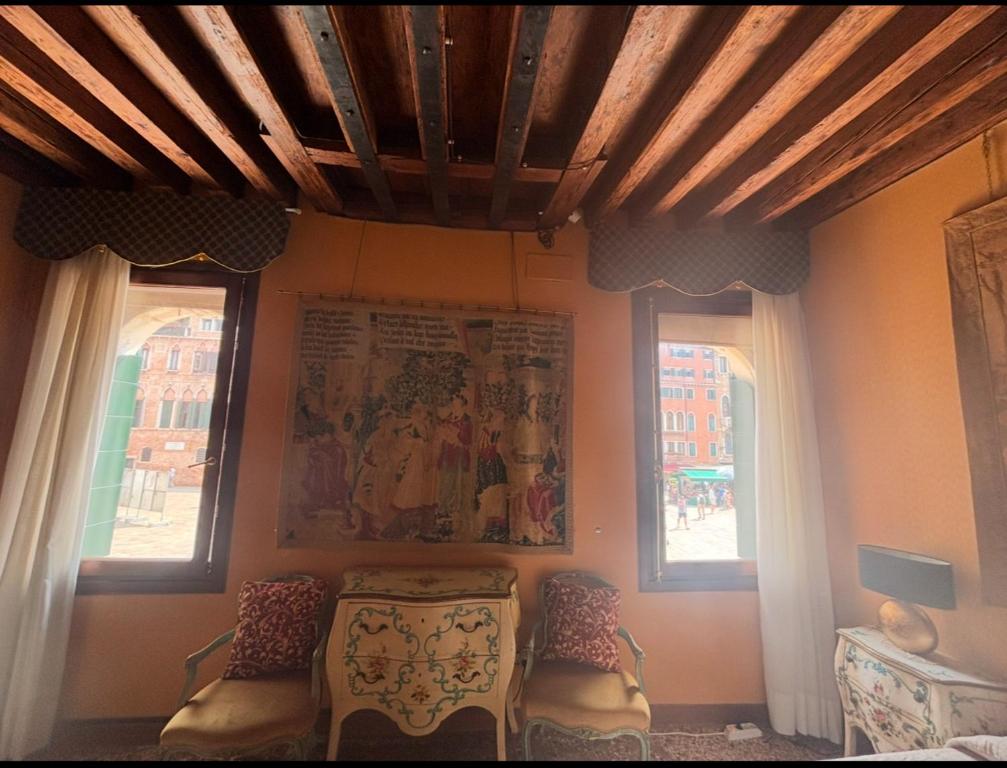 Posedenie v ubytovaní B&B Luxury San Firmino Canal View