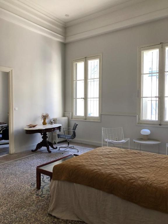 Photo de la galerie de l'établissement Grand Appartement design, Arènes, à Nîmes