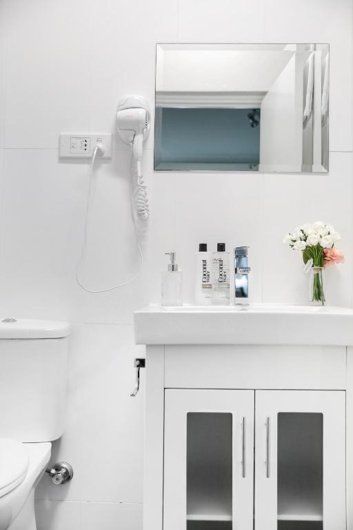 Airport Hotel Sydney - Resim 14