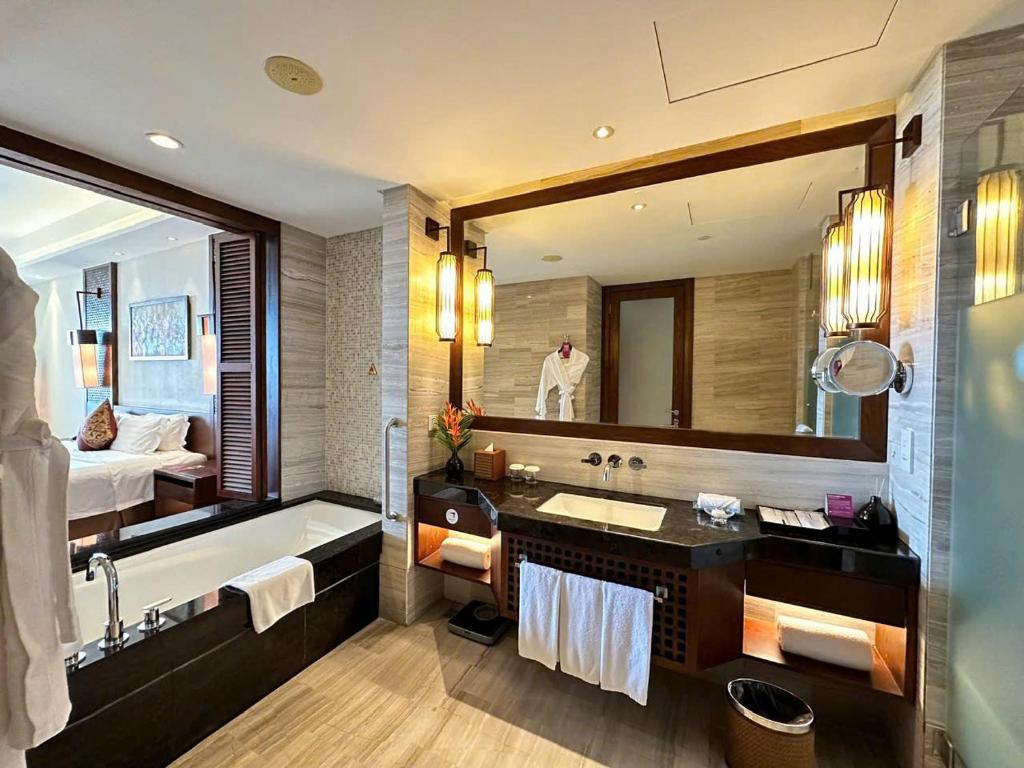 Premier Double Room with Balcony and Garden View