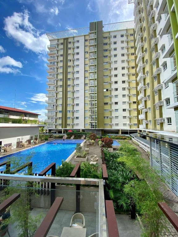 Gallery image of 15FLR Condo End-Unit With Balcony Facing Amenities in Mesaverte Residences CDO in Pontud