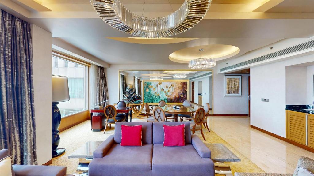 Posezení v ubytování Radisson Blu Hotel, Nagpur