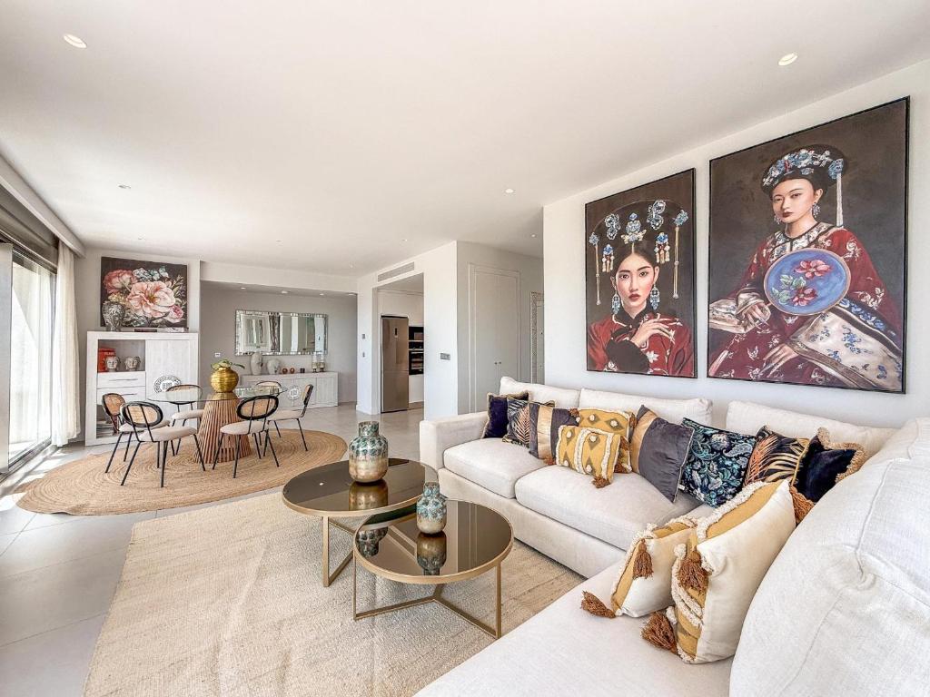 Hanami Scenic Luxury Apartment
