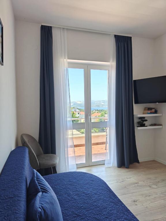 Apartments Miljas - 12