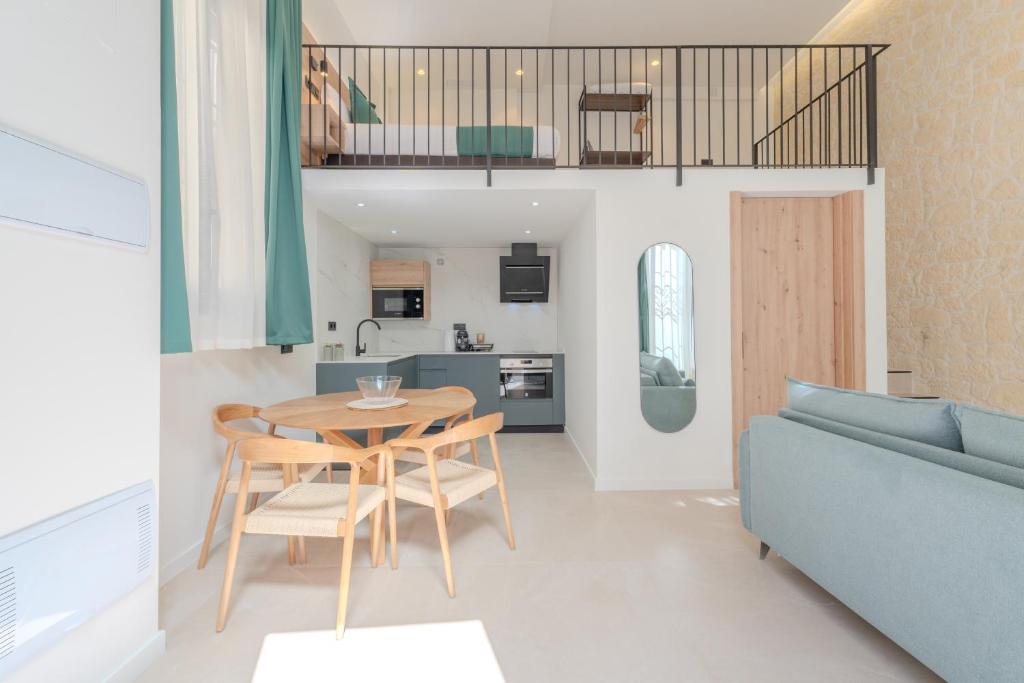 Apartamentos La Basílica by BeAlicante - Resim 28