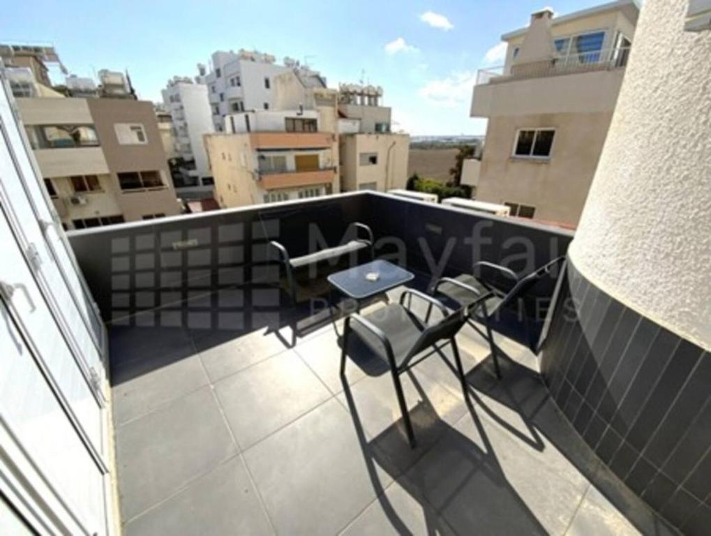 Makenzy Star 2bd Duplex