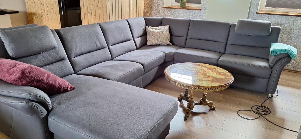 Posezení v ubytování Ferienhaus für max6Gäste 2Kids 4Erwn