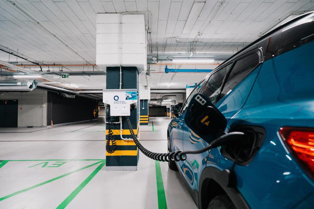 Q Hotel Plus Wroclaw Bielany - Resim 15