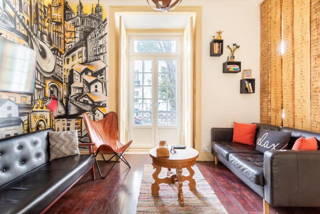 Explore Lisbon from an Artistic Alfama Home