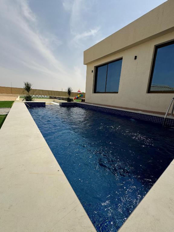 Bazén v ubytování Nasamat Dubai nebo v jeho okolí