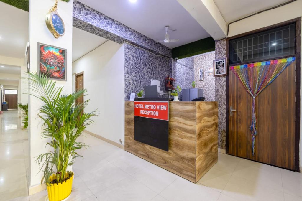 Vstupní hala nebo recepce v ubytování Hotel Metro View