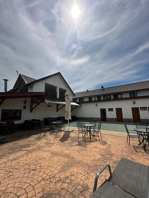 Fotografie z fotogalerie ubytování Complex Trans Bitum v destinaci Ip