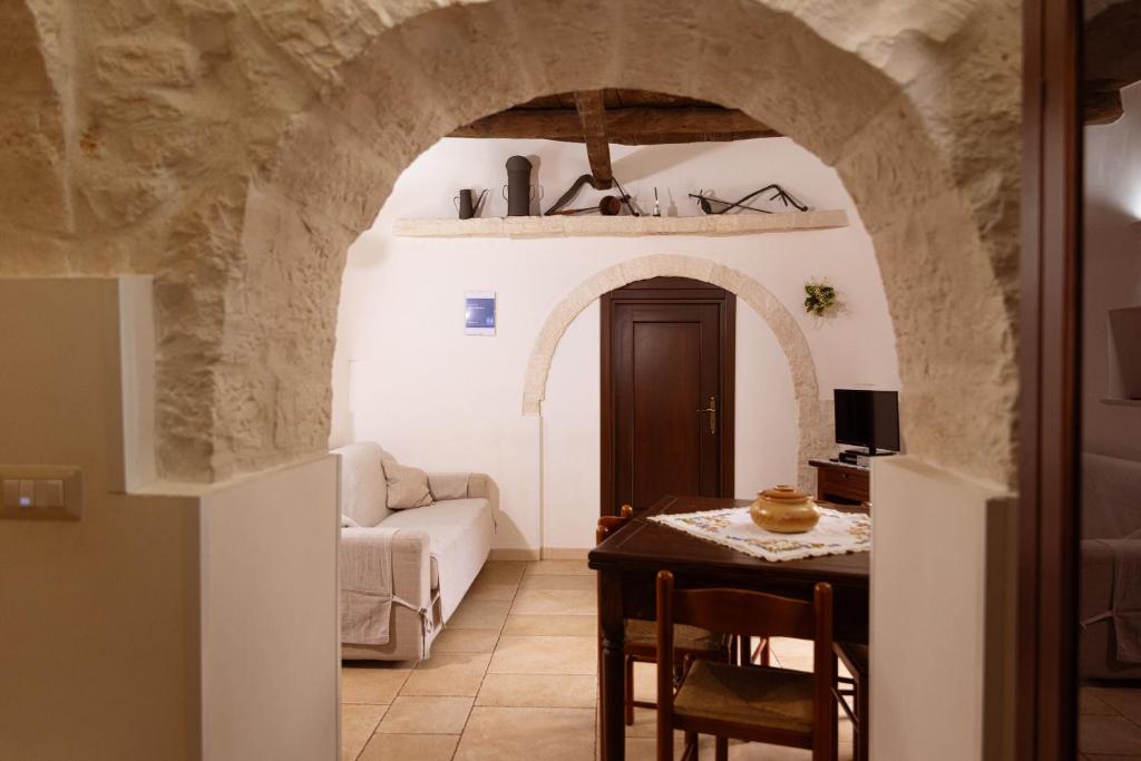 A seating area at Quei Trulli Divini