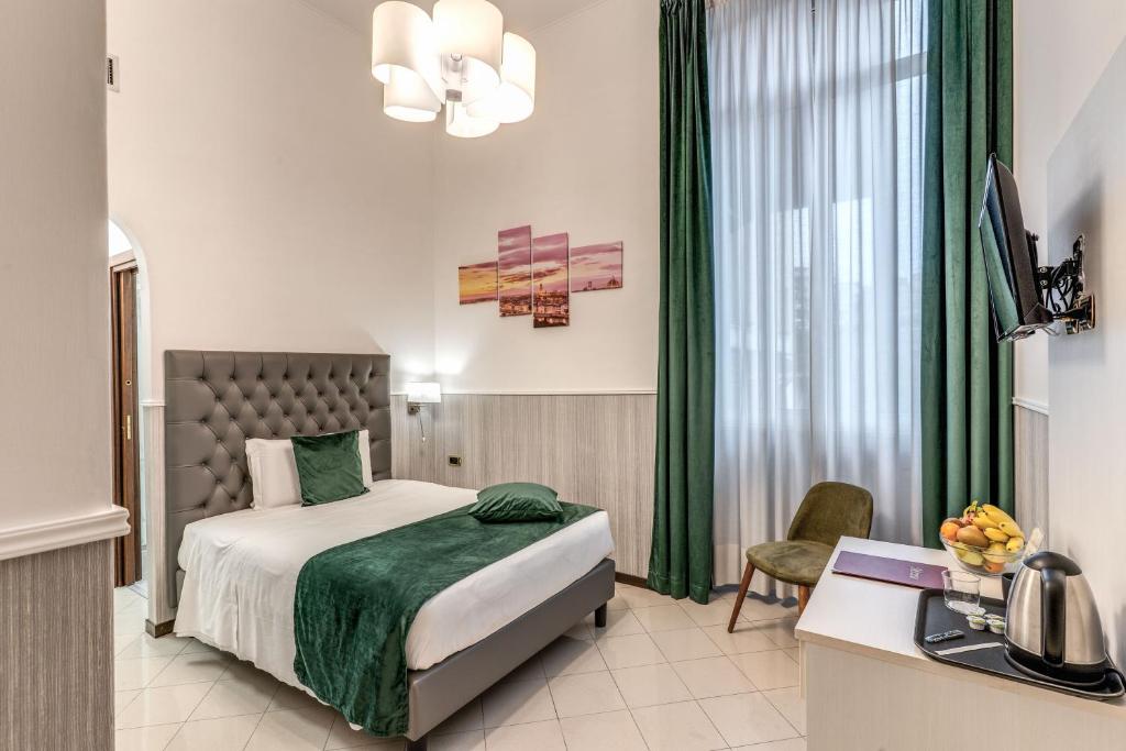 Hotel Ottaviano Augusto - Small Double Room