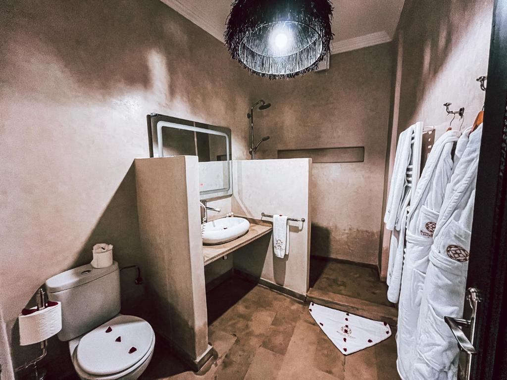 Koupelna v ubytování Riad Al Rimal & Spa