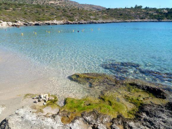 Fotografia z galérie ubytovania SeaWave Villa II, By Hellocrete v destinácii Marathi
