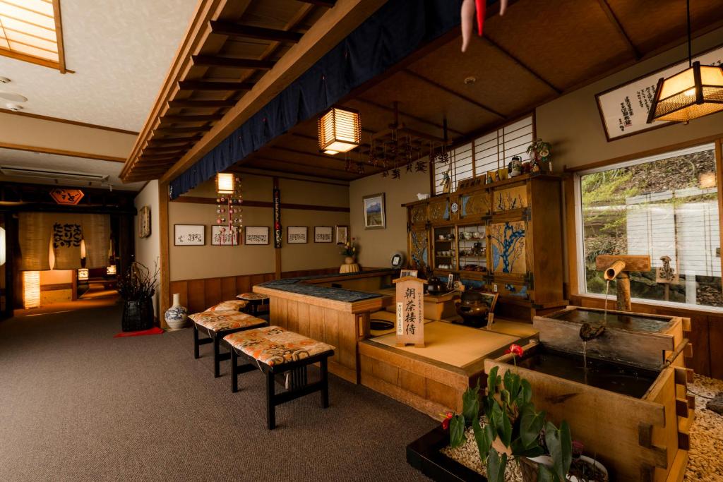 Posezení v ubytování かっぱの宿旅館三治郎