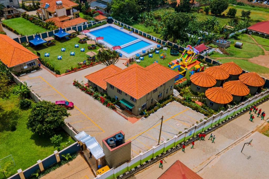 Bazén v ubytování Nesa Resort Kampala nebo v jeho okolí