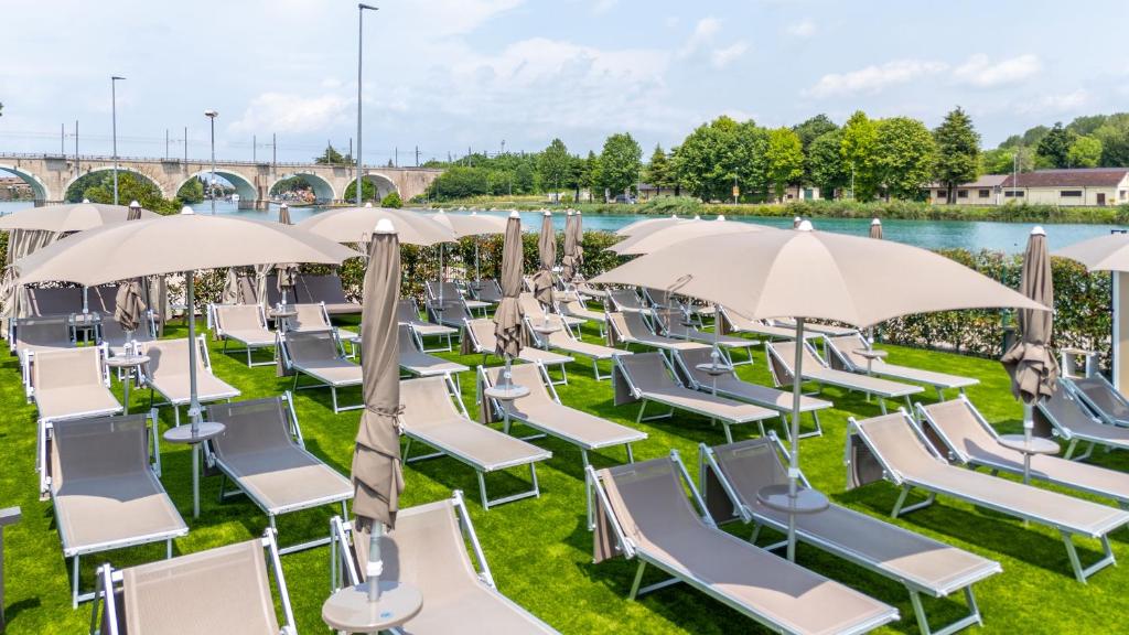 Aurora ApartHotel