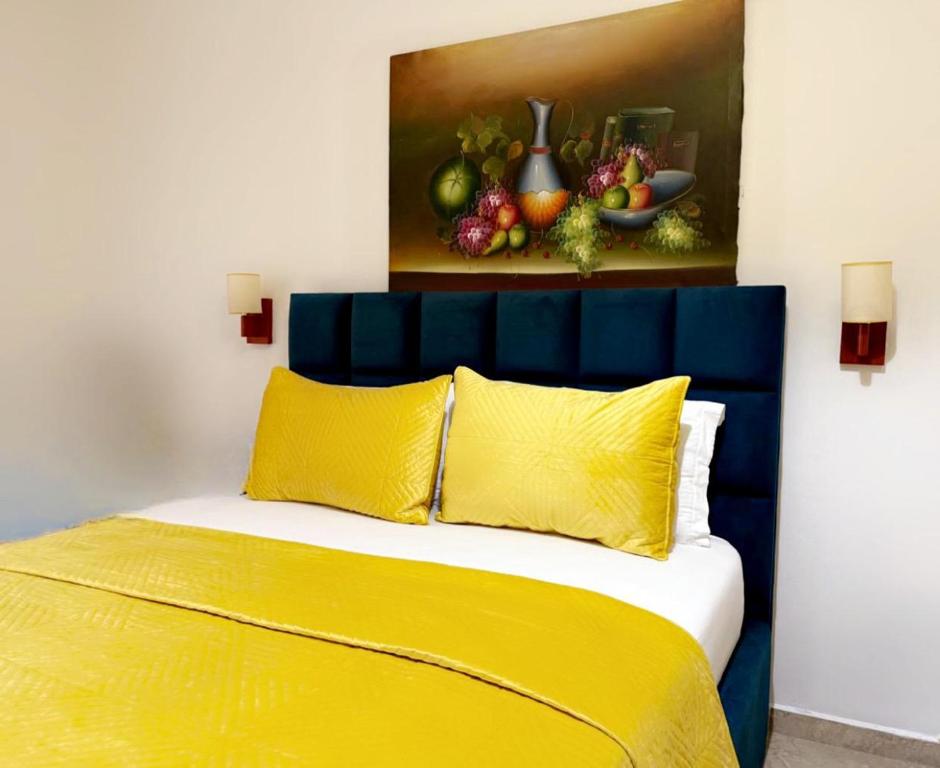 Postel nebo postele na pokoji v ubytování Grand Resort by Greccia Dhermi Prime