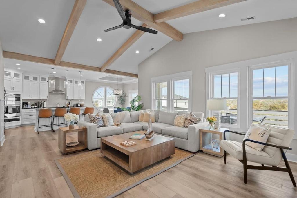 Luxury New Build Steps to Beach w Elevator Pool, Ocean Isle Beach ...