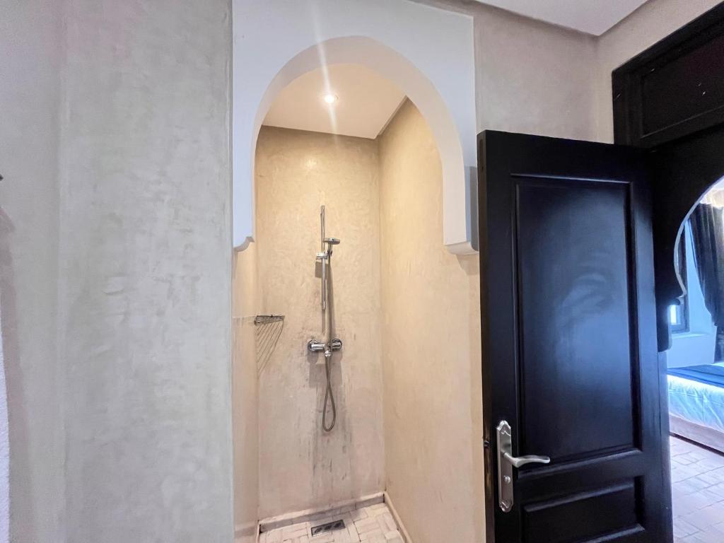 Koupelna v ubytování Riad Al Rimal & Spa