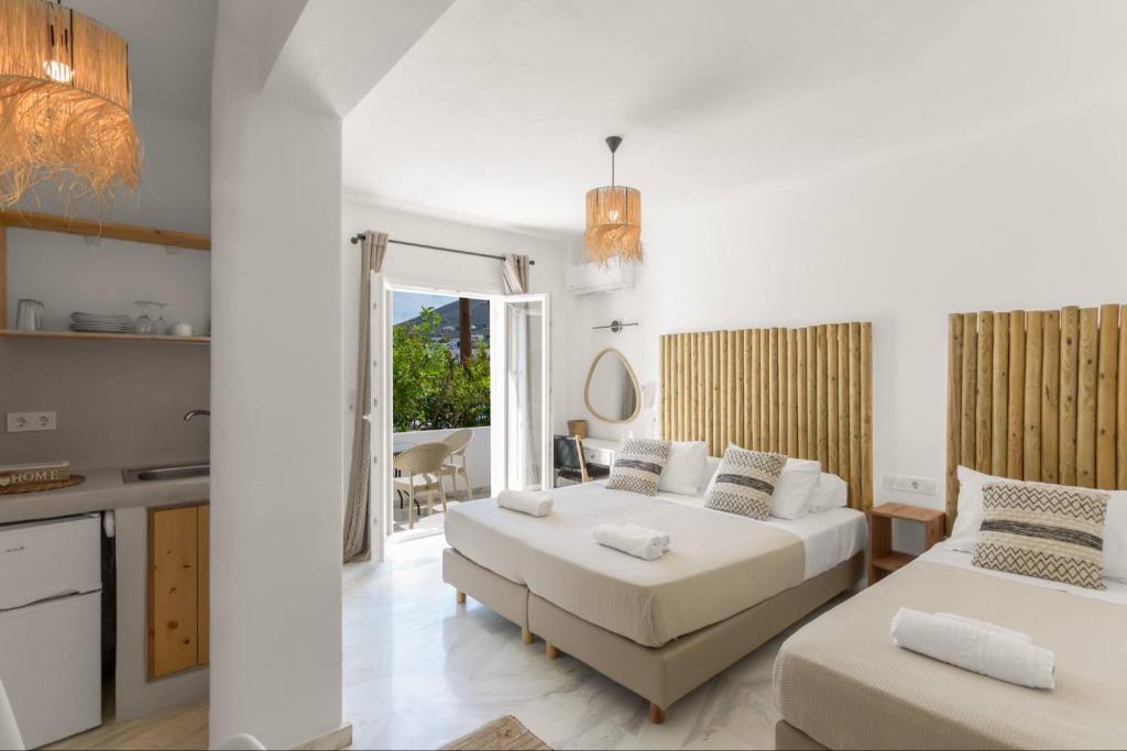 Postel nebo postele na pokoji v ubytování Athina Rooms - Lounge Apartments