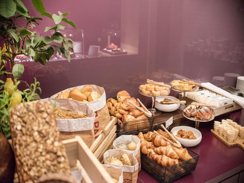 Radisson Blu Hotel Leipzig - Resim 27