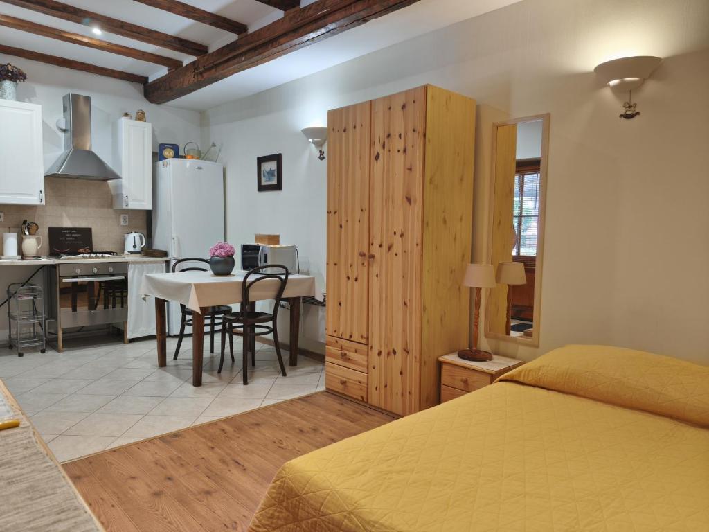 Kuchyň nebo kuchyňský kout v ubytování Guesthouse Trogir Proto-Free parking