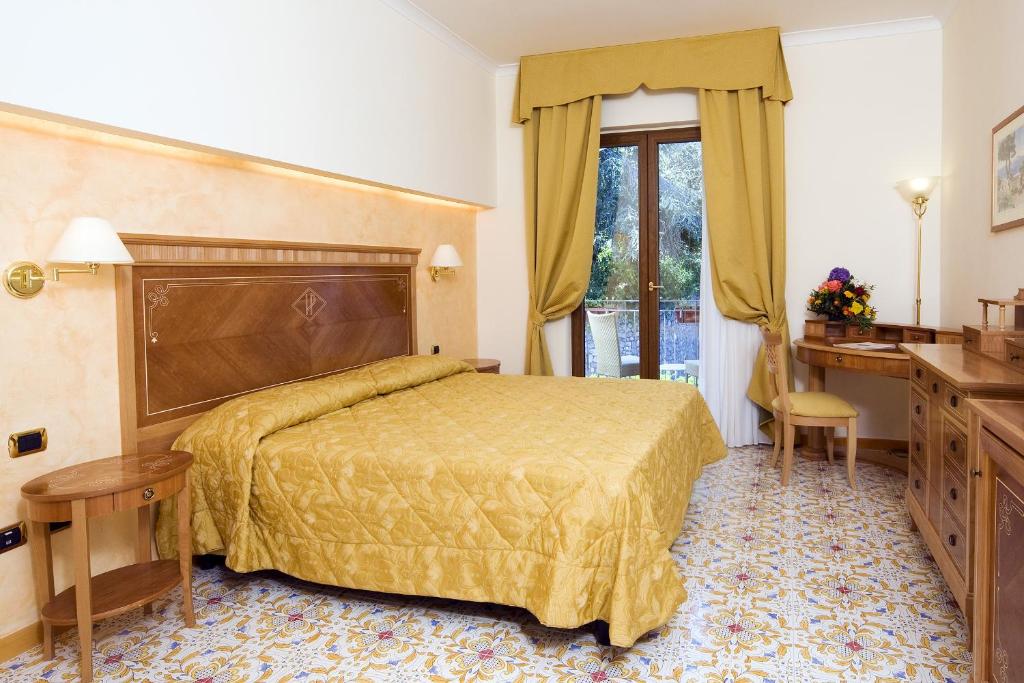 Grand Hotel President - 13