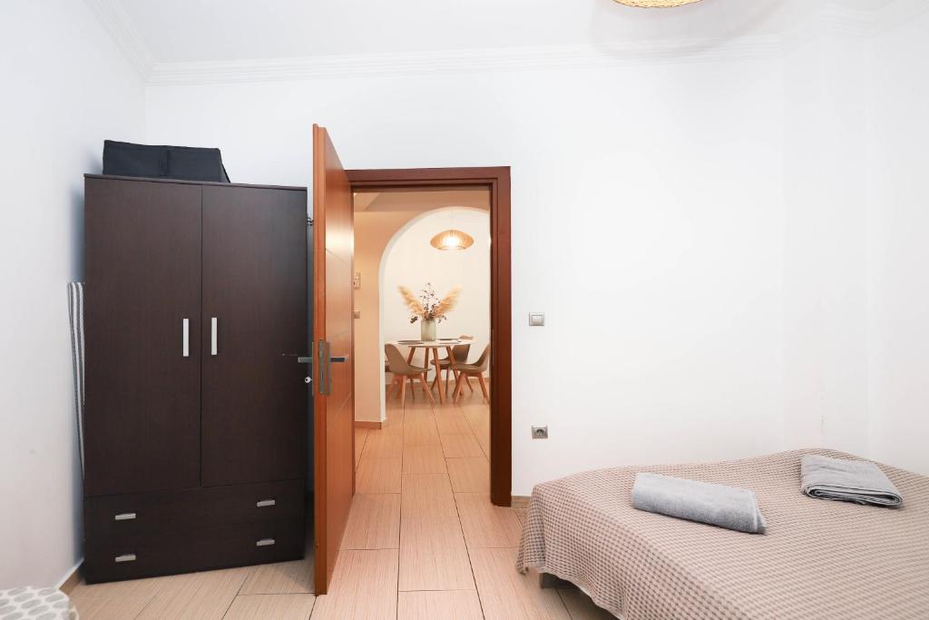 Posteľ alebo postele v izbe v ubytovaní Traveler Home 85m2 Private Parking Next to Center