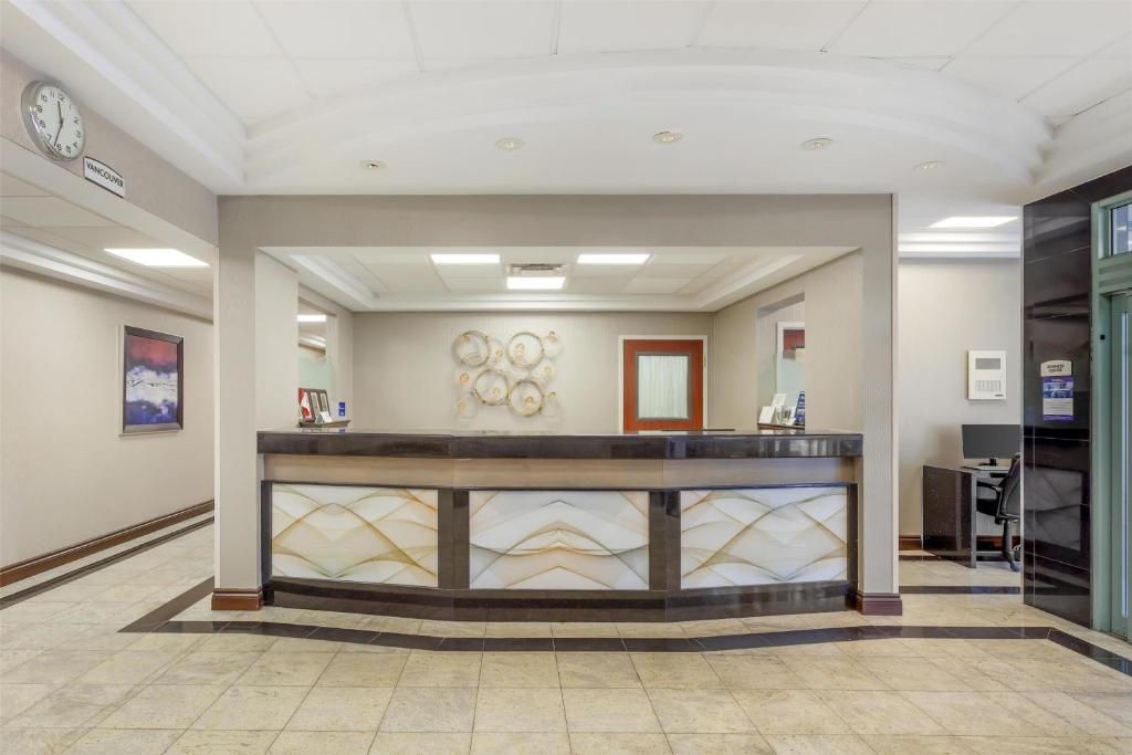 Best Western Plus Travel Hotel Toronto Airport - Resim 17
