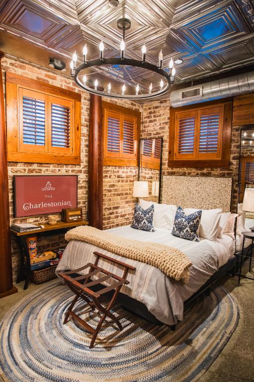 The Charlestonian - 