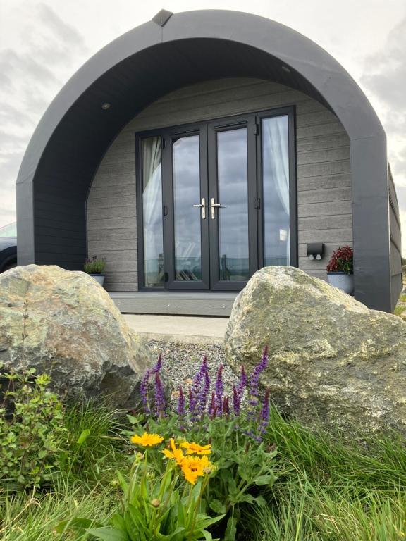 Photo inspiration: Gallery Detail: Seaview Luxury Pod Garrabost Updated Prices 2026