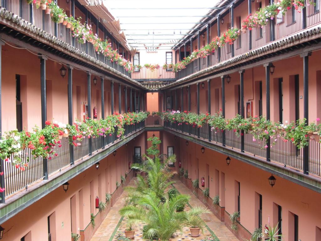 Un Viaje al Pasado en el Centro - Housity