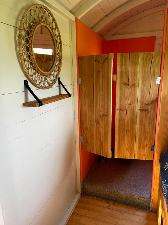 Fotografie z fotogalerie ubytování Tiny house in het Reitdiepdal v destinaci Oldehove