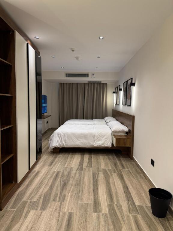 Postel nebo postele na pokoji v ubytování House 98 - Modern Boutique Stay in Zayed