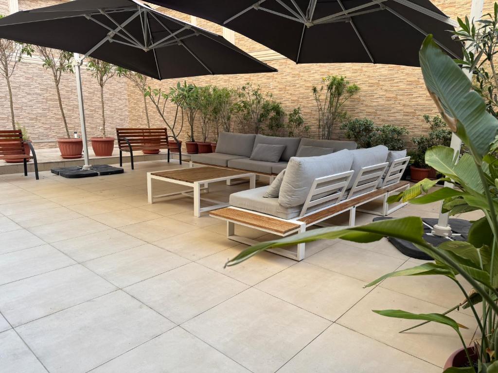 Patio nebo venkovní prostory v ubytování House 98 - Modern Boutique Stay in Zayed