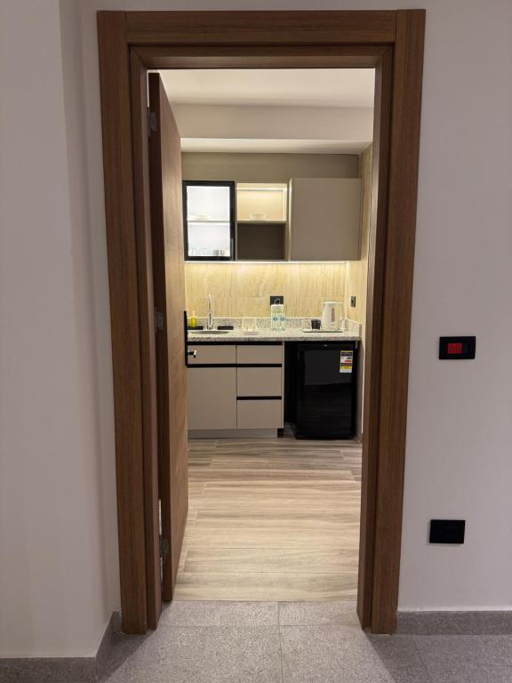 Kuchyň nebo kuchyňský kout v ubytování House 98 - Modern Boutique Stay in Zayed