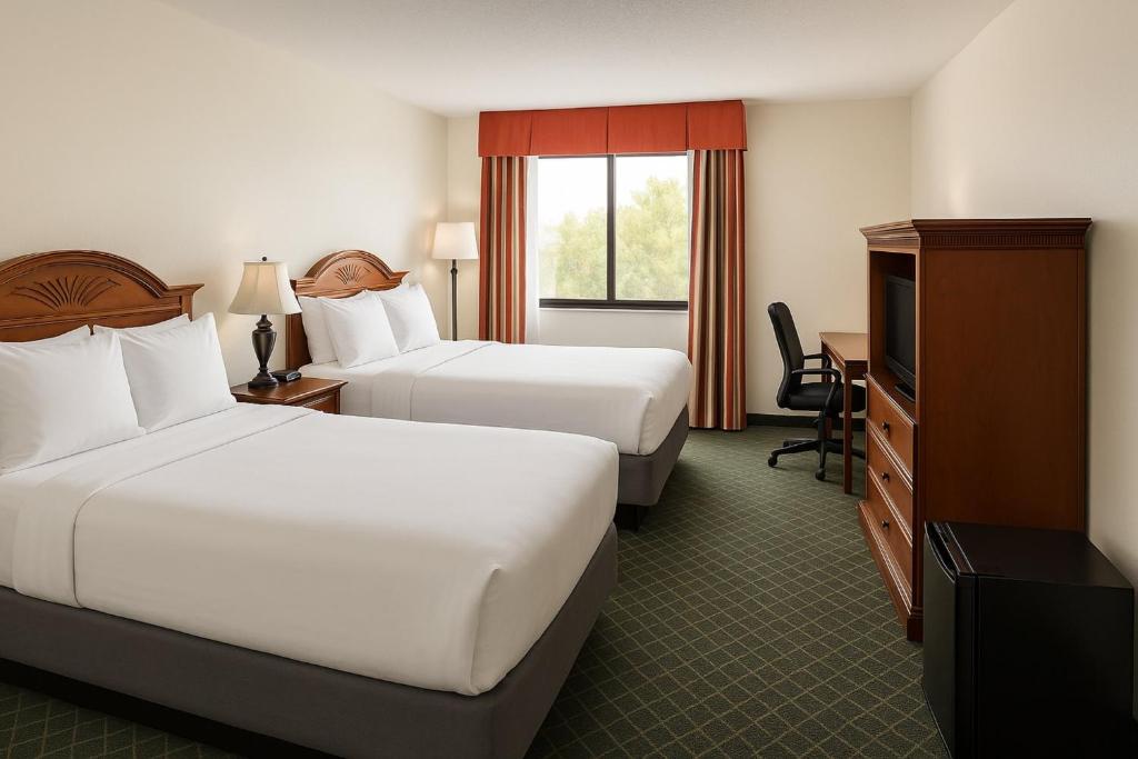 Holiday Inn Port St. Lucie, an IHG Hotel - 